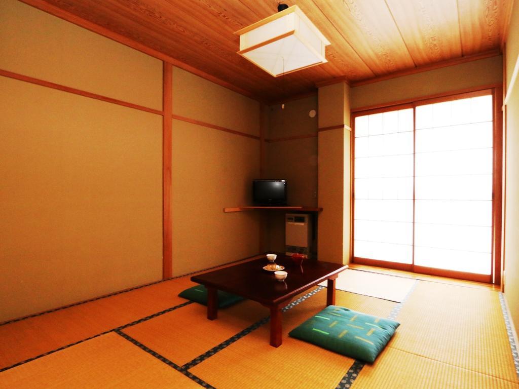 Hotel Chouchinya à Nozawaonsen Extérieur photo