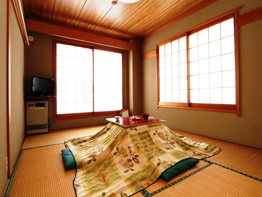 Hotel Chouchinya à Nozawaonsen Extérieur photo
